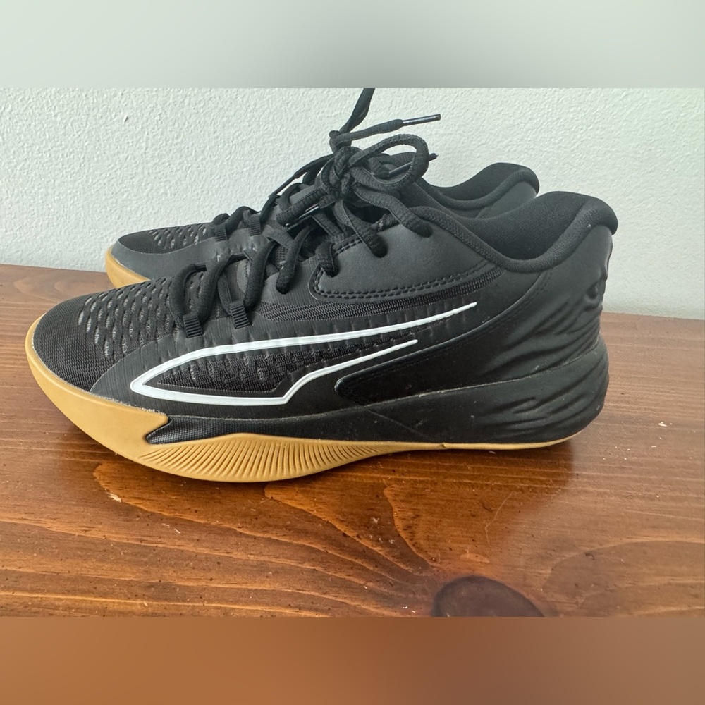 Puma Stewie 1 Team Womens Black Basketball Sneaker Shoes Size 7.5
